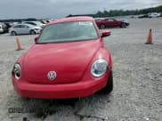 ✅ 2014 Volkswagen Beetle 2.5L • VIN: 3VWJP7AT7EM611842 • Лот: 81040665. Опубликован ранее на Copart с пробегом 142 970 миль. Бесплатный доступ к архиву аукционных продаж из США и подробный отчёт об истории автомобиля на DreamBid. Изображение 13.