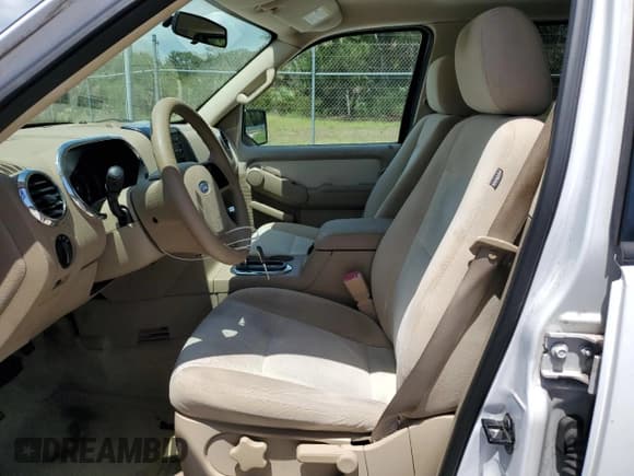 ✅ 2007 Ford Explorer XLT • VIN: 1FMEU63E57UA98588 • Lot: 60861605. Listed on Copart with 174,118 mi. Free auction sales archive from the USA and detailed vehicle history report at DreamBid. Image 7.