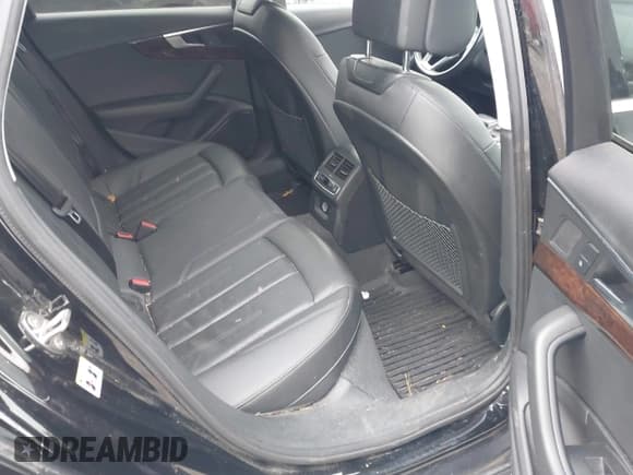 ✅ 2018 Audi A4 allroad Premium Plus • VIN: WA18NAF43JA062499 • Lot: 43545466. Wystawiony na IAAI z przebiegiem 113 460 mil. Bezpłatny archiwum sprzedaży aukcyjnych z USA i szczegółowy raport historii pojazdu na DreamBid. Zdjęcie 8.