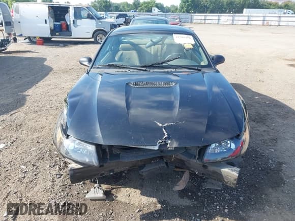 ✅ 1999 Ford Mustang GT • VIN: 1FAFP42X6XF126447 • Lot: 42585158. Listed on IAAI with 205,469 mi. Free auction sales archive from the USA and detailed vehicle history report at DreamBid. Image 13.