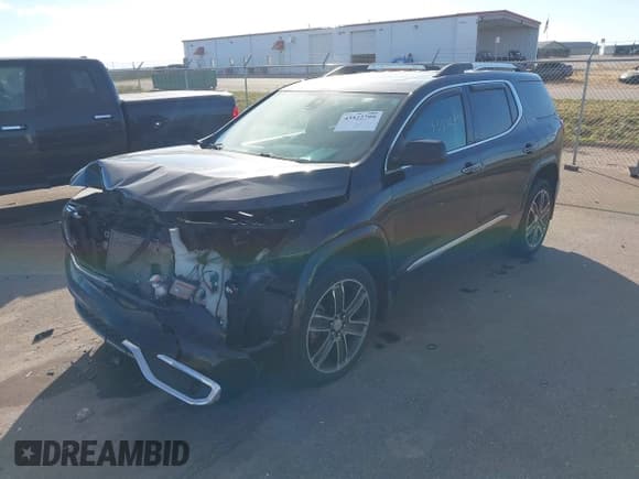 ✅ 2018 GMC Acadia Denali • VIN: 1GKKNXLS3JZ213218 • Lot: 43522799. Listed on IAAI with 137,692 mi. Free auction sales archive from the USA and detailed vehicle history report at DreamBid. Image 17.