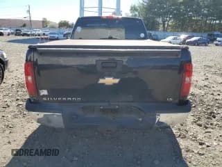 ✅ 2008 Chevrolet Silverado 1500 Work Truck • VIN: 1GCEC14X38Z185498 • Lot: 75080634. Listed on Copart with 178,072 mi. Free auction sales archive from the USA and detailed vehicle history report at DreamBid. Image 6.