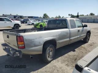 ✅ 2000 Chevrolet Silverado 2500 LS • VIN: 1GCGC29U3YE181570 • Lot: 62145615. Wystawiony na Copart z przebiegiem 300 250 mil. Bezpłatny archiwum sprzedaży aukcyjnych z USA i szczegółowy raport historii pojazdu na DreamBid. Zdjęcie 3.