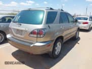 ✅ 2001 Lexus RX 300 • VIN: JTJGF10U110087797 • Lot: 42698804. Listed on IAAI with 213,167 mi. Free auction sales archive from the USA and detailed vehicle history report at DreamBid. Image 4.