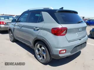 ✅ 2022 Hyundai Venue SEL • VIN: KMHRC8A3XNU182050 • Lot: 42002955. Listed on IAAI with 29,089 mi. Free auction sales archive from the USA and detailed vehicle history report at DreamBid. Image 3.