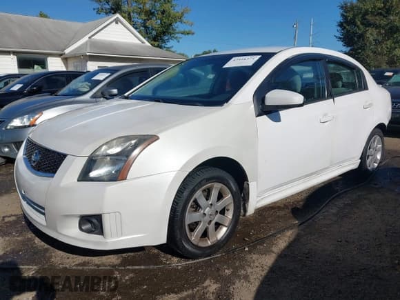 ✅ 2012 Nissan Sentra SR • VIN: 3N1AB6AP7CL661175 • Lot: 43416374. Wystawiony na IAAI z przebiegiem 156 124 mil. Bezpłatny archiwum sprzedaży aukcyjnych z USA i szczegółowy raport historii pojazdu na DreamBid. Zdjęcie 2.