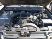 ✅ 2003 GMC Envoy SLE • VIN: 1GKDS13S732134354 • Lot: 41305506. Listed on IAAI with 221,733 mi. Free auction sales archive from the USA and detailed vehicle history report at DreamBid. Image 10.