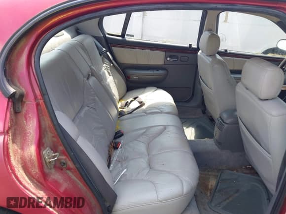 ✅ 1996 Chrysler LHS • VIN: 2C3HC56F0TH163738 • Lot: 42410282. Listed on IAAI with 260,798 mi. Free auction sales archive from the USA and detailed vehicle history report at DreamBid. Image 8.