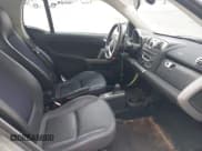 ✅ 2009 Smart fortwo Pure • VIN: WMEEJ31X99K209322 • Lot: 42465179. Listed on IAAI with 75,730 mi. Free auction sales archive from the USA and detailed vehicle history report at DreamBid. Image 5.