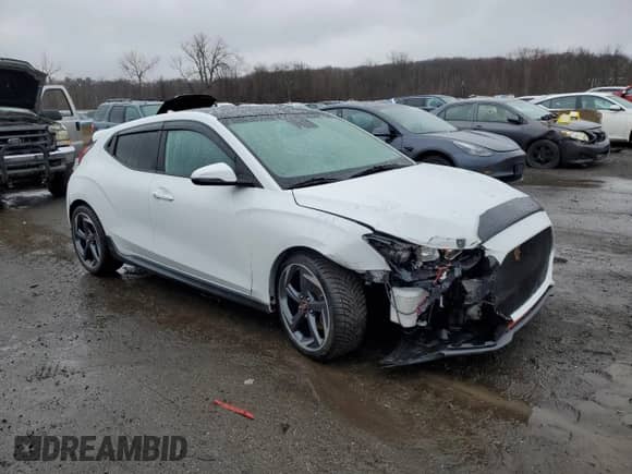 ✅ 2019 Hyundai Veloster Turbo • VIN: KMHTH6AB9KU007500 • Lot: 50174035. Wystawiony na Copart z przebiegiem 75 346 mil mil. Skorzystaj z bezpłatnego archiwum sprzedaży aukcyjnych z USA i zobacz szczegółowy raport historii pojazdu na DreamBid. Zdjęcie 4.