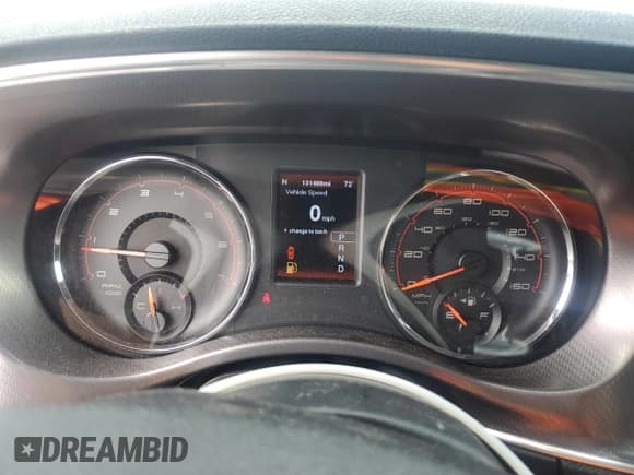 ✅ 2012 Dodge Charger Road/Track • VIN: 2C3CDXCT5CH106853 • Лот: 60542375. Опубликован ранее на Copart с пробегом 131 488 миль. Бесплатный доступ к архиву аукционных продаж из США и подробный отчёт об истории автомобиля на DreamBid. Изображение 9.