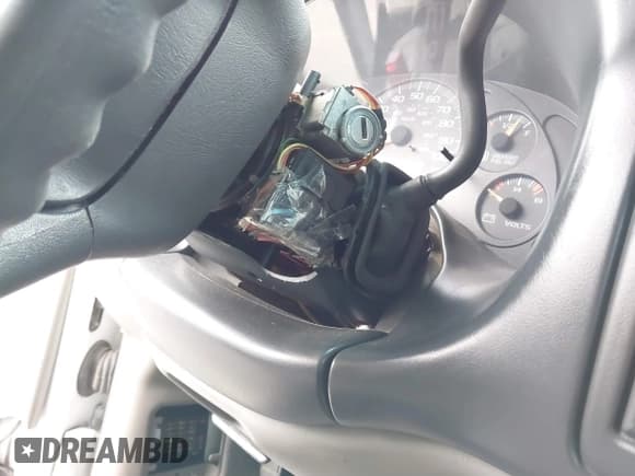 ✅ 2000 GMC Savana • VIN: 1GTHG35R1Y1230112 • Лот: 41884197. Опубликован ранее на IAAI с пробегом 147 975 миль. Бесплатный доступ к архиву аукционных продаж из США и подробный отчёт об истории автомобиля на DreamBid. Изображение 6.