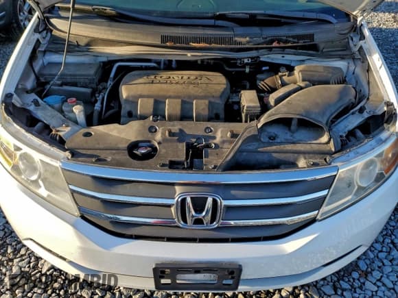 ✅ 2013 Honda Odyssey EX • VIN: 5FNRL5H48DB056004 • Lot: 94121775. Listed on Copart with 126,230 mi. Free auction sales archive from the USA and detailed vehicle history report at DreamBid. Image 12.