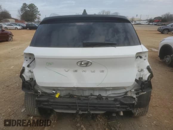 ✅ 2022 Hyundai Venue Limited • VIN: KMHRC8A37NU172494 • Lot: 44725865. Listed on Copart with 24,531 mi. Free auction sales archive from the USA and detailed vehicle history report at DreamBid. Image 6.