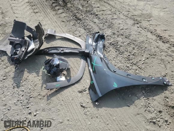 ✅ 2022 Hyundai Tucson SEL • VIN: 5NMJB3AE7NH064215 • Lot: 70416854. Wystawiony na Copart z przebiegiem 41 095 mil. Bezpłatny archiwum sprzedaży aukcyjnych z USA i szczegółowy raport historii pojazdu na DreamBid. Zdjęcie 12.