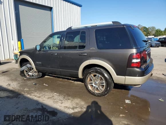 ✅ 2007 Ford Explorer Eddie Bauer • VIN: 1FMEU74E87UA41614 • Lot: 84830845. Wystawiony na Copart z przebiegiem 112 887 mil. Bezpłatny archiwum sprzedaży aukcyjnych z USA i szczegółowy raport historii pojazdu na DreamBid. Zdjęcie 2.