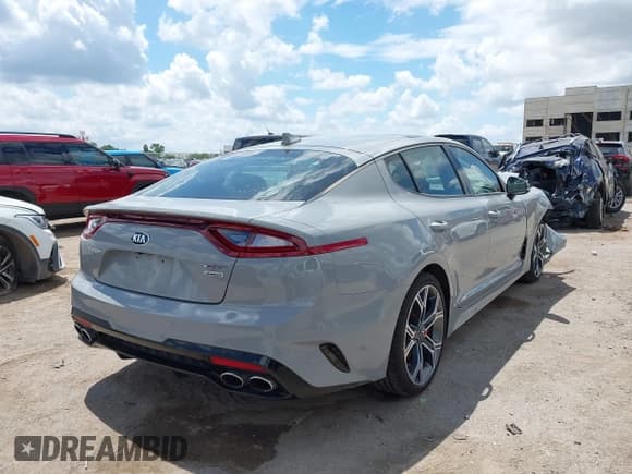 ✅ 2019 Kia Stinger GT1 • VIN: KNAE45LC4K6042715 • Lot: 42575054. Wystawiony na IAAI z przebiegiem 91 251 mil. Bezpłatny archiwum sprzedaży aukcyjnych z USA i szczegółowy raport historii pojazdu na DreamBid. Zdjęcie 4.