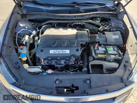 ✅ 2012 Honda Crosstour EX-L • VIN: 5J6TF2H54CL004427 • Lot: 82677355. Wystawiony na Copart z przebiegiem 79 529 mil. Bezpłatny archiwum sprzedaży aukcyjnych z USA i szczegółowy raport historii pojazdu na DreamBid. Zdjęcie 12.