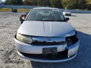 ✅ 2004 Saturn ION ION 1 • VIN: 1G8AG54F34Z142124 • Лот: 90828375. Опубликован ранее на Copart с пробегом 243 298 миль. Бесплатный доступ к архиву аукционных продаж из США и подробный отчёт об истории автомобиля на DreamBid. Изображение 5.