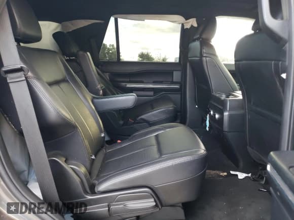 ✅ 2021 Ford Expedition XLT • VIN: 1FMJU1HT1MEA59012 • Лот: 76347443. Опубликован ранее на Copart с пробегом Не указан. Бесплатный доступ к архиву аукционных продаж из США и подробный отчёт об истории автомобиля на DreamBid. Изображение 12.