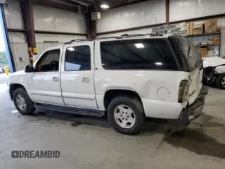 ✅ 2001 Chevrolet Suburban LS • VIN: 3GNEC16T21G268430 • Лот: 70999894. Опубликован ранее на Copart с пробегом 358 095 миль. Бесплатный доступ к архиву аукционных продаж из США и подробный отчёт об истории автомобиля на DreamBid. Изображение 2.