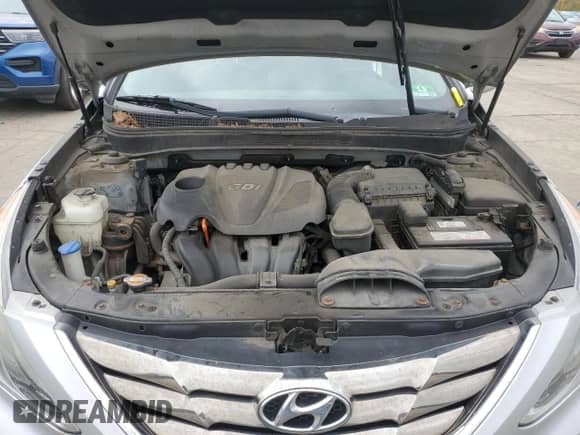 2011 Hyundai Sonata Limited z VIN 5NPEC4AC0BH271126, wystawiony jako Copart lot #89803495 z przebiegiem 123 497 mil mil oraz Czysty tytuł • Clean title. Historia ofert i sprzedaży dostępna na DreamBid. Obrazek 11.