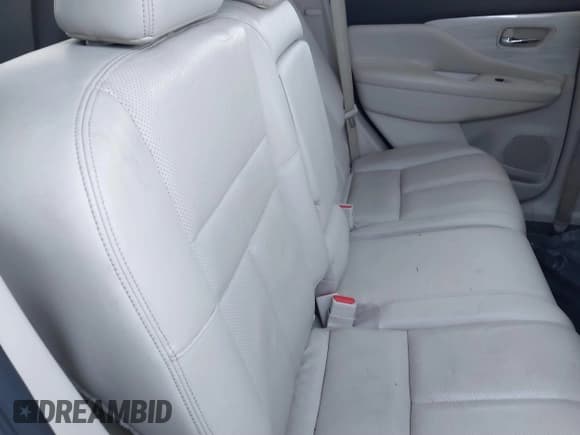 ✅ 2016 Nissan Murano Platinum • VIN: 5N1AZ2MH9GN156729 • Lot: 41410934. Listed on IAAI with 154,032 mi. Free auction sales archive from the USA and detailed vehicle history report at DreamBid. Image 8.