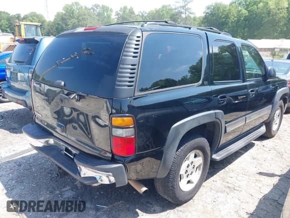 ✅ 2006 Chevrolet Tahoe LS • VIN: 1GNEC13Z46J163130 • Лот: 42093466. Опубликован ранее на IAAI с пробегом 256 200 миль. Бесплатный доступ к архиву аукционных продаж из США и подробный отчёт об истории автомобиля на DreamBid. Изображение 4.