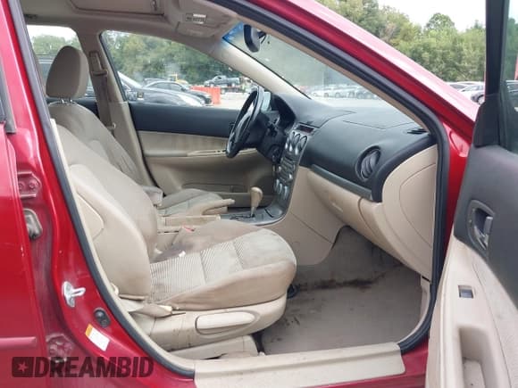 ✅ 2005 Mazda 6 Sport S • VIN: 1YVHP82D455M00578 • Lot: 43148823. Wystawiony na IAAI z przebiegiem 134 228 mil. Bezpłatny archiwum sprzedaży aukcyjnych z USA i szczegółowy raport historii pojazdu na DreamBid. Zdjęcie 5.