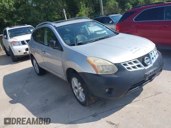 ✅ 2013 Nissan Rogue SL • VIN: JN8AS5MV8DW125577 • Лот: 42914310. Опубликован ранее на IAAI с пробегом 153 183 миль. Бесплатный доступ к архиву аукционных продаж из США и подробный отчёт об истории автомобиля на DreamBid. Изображение 1.