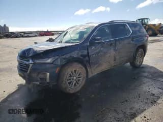 ✅ 2023 Chevrolet Traverse LT Cloth • VIN: 1GNERGKW7PJ261949 • Lot: 61793315. Wystawiony na Copart z przebiegiem 39 433 mil. Bezpłatny archiwum sprzedaży aukcyjnych z USA i szczegółowy raport historii pojazdu na DreamBid. Zdjęcie 1.