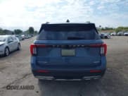 ✅ 2025 Ford Explorer Active • VIN: 1FMUK8DHXSGB94892 • Lot: 43434055. Listed on IAAI with 1,940 mi. Free auction sales archive from the USA and detailed vehicle history report at DreamBid. Image 17.