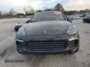 ✅ 2016 Porsche Cayenne • VIN: WP1AA2A23GKA13013 • Lot: 92613845. Wystawiony na Copart z przebiegiem 117 238 mil. Bezpłatny archiwum sprzedaży aukcyjnych z USA i szczegółowy raport historii pojazdu na DreamBid. Zdjęcie 5.