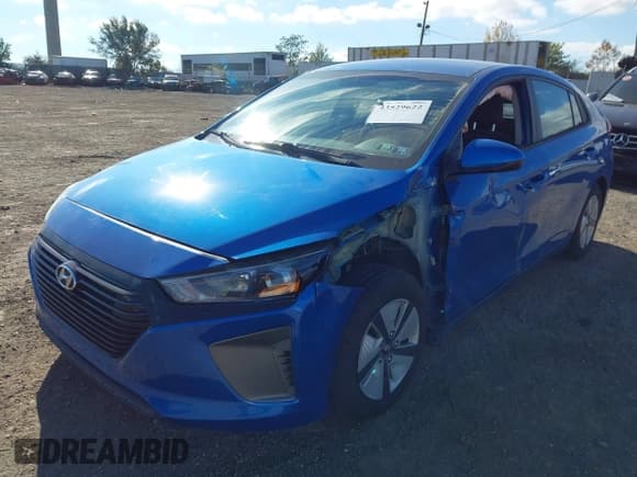 ✅ 2018 Hyundai Ioniq Blue • VIN: KMHC65LC1JU102735 • Lot: 43529622. Wystawiony na IAAI z przebiegiem 100 034 mil. Bezpłatny archiwum sprzedaży aukcyjnych z USA i szczegółowy raport historii pojazdu na DreamBid. Zdjęcie 18.