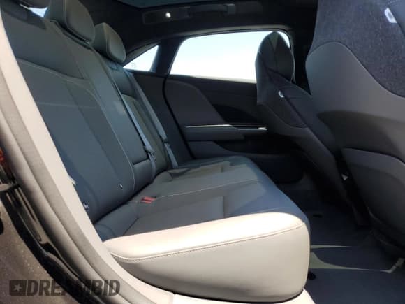 ✅ 2024 Lucid Air Touring • VIN: 50EA1TEAXRA005987 • Lot: 66709695. Wystawiony na Copart z przebiegiem 789 mil. Bezpłatny archiwum sprzedaży aukcyjnych z USA i szczegółowy raport historii pojazdu na DreamBid. Zdjęcie 10.