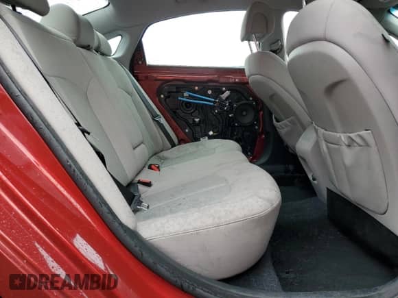 ✅ 2015 Hyundai Sonata SE • VIN: 5NPE24AF7FH193768 • Lot: 86293555. Wystawiony na Copart z przebiegiem 97 809 mil mil. Skorzystaj z bezpłatnego archiwum sprzedaży aukcyjnych z USA i zobacz szczegółowy raport historii pojazdu na DreamBid. Zdjęcie 10.