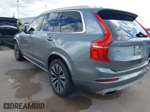 ✅ 2020 Volvo XC90 Momentum • VIN: YV4A221K4L1584182 • Lot: 42584433. Wystawiony na IAAI z przebiegiem 92 059 mil. Bezpłatny archiwum sprzedaży aukcyjnych z USA i szczegółowy raport historii pojazdu na DreamBid. Zdjęcie 3.