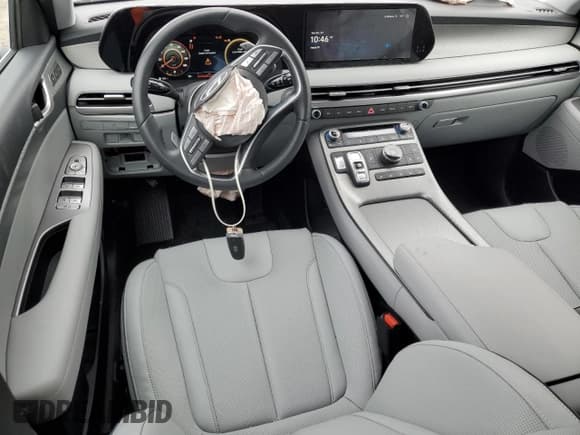 ✅ 2025 Hyundai Palisade SEL Premium • VIN: KM8R44GE2SU819782 • Лот: 86302804. Опубликован ранее на Copart с пробегом 4 934 миль. Бесплатный доступ к архиву аукционных продаж из США и подробный отчёт об истории автомобиля на DreamBid. Изображение 8.