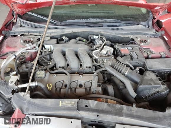 ✅ 2006 Mercury Milan Premier • VIN: 3MEHM08136R648508 • Lot: 70067994. Wystawiony na Copart z przebiegiem 112 202 mil. Bezpłatny archiwum sprzedaży aukcyjnych z USA i szczegółowy raport historii pojazdu na DreamBid. Zdjęcie 11.