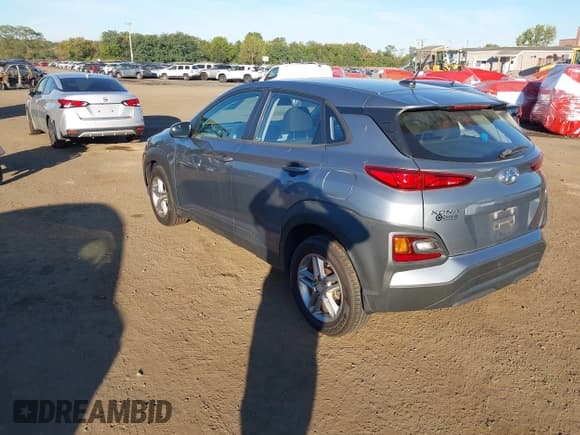 ✅ 2020 Hyundai Kona SE • VIN: KM8K1CAA9LU402817 • Лот: 43324101. Опубликован ранее на IAAI с пробегом 57 141 миль. Бесплатный доступ к архиву аукционных продаж из США и подробный отчёт об истории автомобиля на DreamBid. Изображение 3.