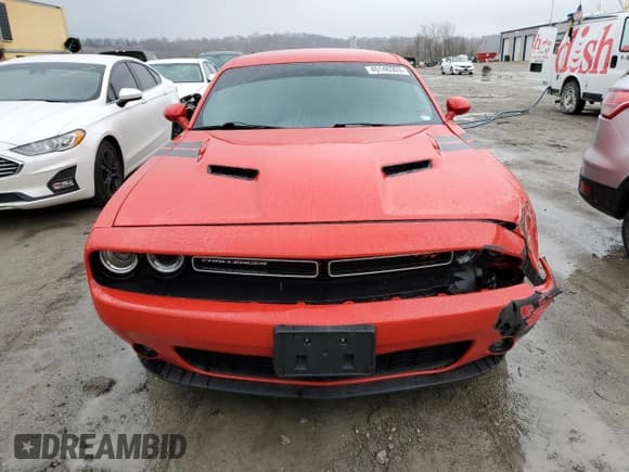 ✅ 2016 Dodge Challenger R/T • VIN: 2C3CDZBT6GH172153 • Lot: 45146303. Wystawiony na Copart z przebiegiem 95 855 mil. Bezpłatny archiwum sprzedaży aukcyjnych z USA i szczegółowy raport historii pojazdu na DreamBid. Zdjęcie 5.