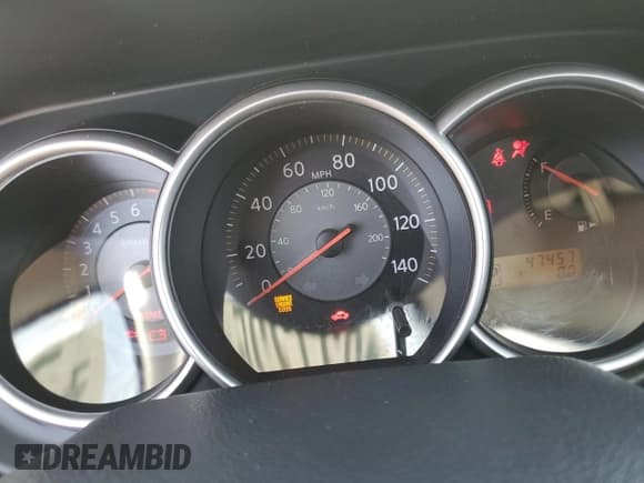 ✅ 2008 Nissan Versa SL • VIN: 3N1BC13E98L432679 • Lot: 66337325. Listed on Copart with 47,457 mi. Free auction sales archive from the USA and detailed vehicle history report at DreamBid. Image 9.