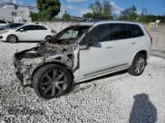 ✅ 2019 Volvo XC90 Inscription • VIN: YV4A22PL5K1513846 • Lot: 89857345. Wystawiony na Copart z przebiegiem Nie podano. Bezpłatny archiwum sprzedaży aukcyjnych z USA i szczegółowy raport historii pojazdu na DreamBid. Zdjęcie 1.