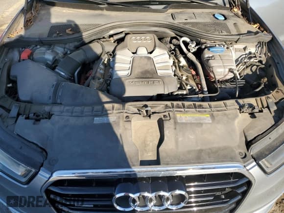 ✅ 2014 Audi A6 Prestige • VIN: WAUHGAFCXEN114181 • Lot: 86496915. Wystawiony na Copart z przebiegiem 81 888 mil. Bezpłatny archiwum sprzedaży aukcyjnych z USA i szczegółowy raport historii pojazdu na DreamBid. Zdjęcie 11.