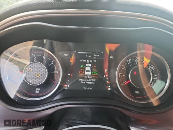 ✅ 2016 Dodge Challenger SXT Plus • VIN: 2C3CDZAG0GH171861 • Lot: 86714895. Wystawiony na Copart z przebiegiem 156 140 mil. Bezpłatny archiwum sprzedaży aukcyjnych z USA i szczegółowy raport historii pojazdu na DreamBid. Zdjęcie 9.