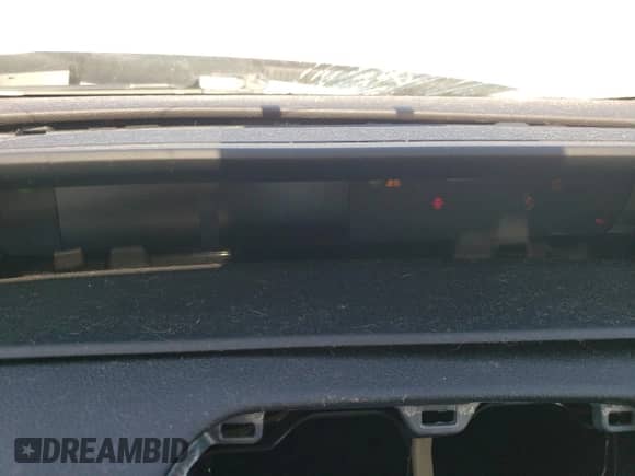 2022 Toyota Prius L Eco с VIN JTDKAMFUXN3175479, выставлен на аукционе Copart как лот 80868605 с пробегом Не указан миль и Списание • Salvage title. История ставок и продаж доступна на DreamBid. Изображение 9.