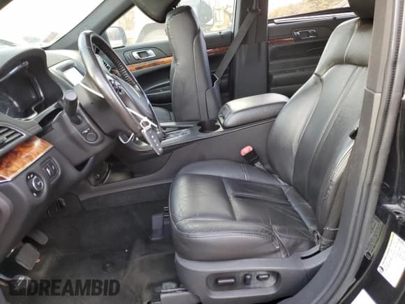 ✅ 2015 Lincoln MKT • VIN: 2LMHJ5NK5FBL01684 • Лот: 64503025. Опубликован ранее на Copart с пробегом 189 337 миль. Бесплатный доступ к архиву аукционных продаж из США и подробный отчёт об истории автомобиля на DreamBid. Изображение 7.