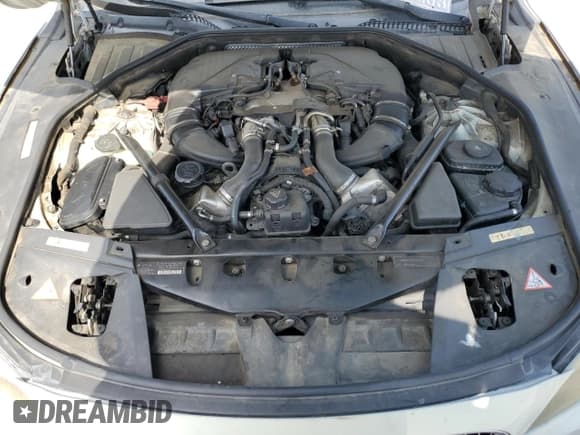 ✅ 2010 BMW 7 Series 750Li • VIN: WBAKB8C56ACY63200 • Lot: 80033455. Listed on Copart with 143,203 mi. Free auction sales archive from the USA and detailed vehicle history report at DreamBid. Image 11.