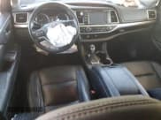 ✅ 2014 Toyota Highlander XLE • VIN: 5TDJKRFH3ES031859 • Лот: 85536705. Опубликован ранее на Copart с пробегом 180 744 миль. Бесплатный доступ к архиву аукционных продаж из США и подробный отчёт об истории автомобиля на DreamBid. Изображение 8.