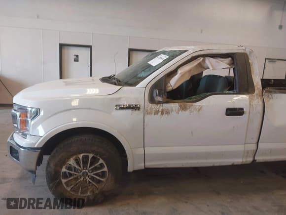 ✅ 2019 Ford F-150 XL • VIN: 1FTMF1E50KKC83484 • Лот: 42287034. Опубликован ранее на IAAI с пробегом 60 865 миль. Бесплатный доступ к архиву аукционных продаж из США и подробный отчёт об истории автомобиля на DreamBid. Изображение 6.